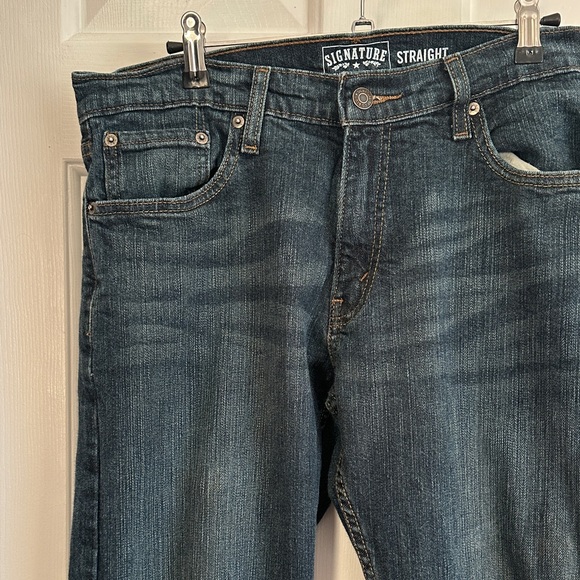 Signature by Levi Strauss Men's Straight Jeans - Dark Blue - 34/32 - Picture 4 of 9